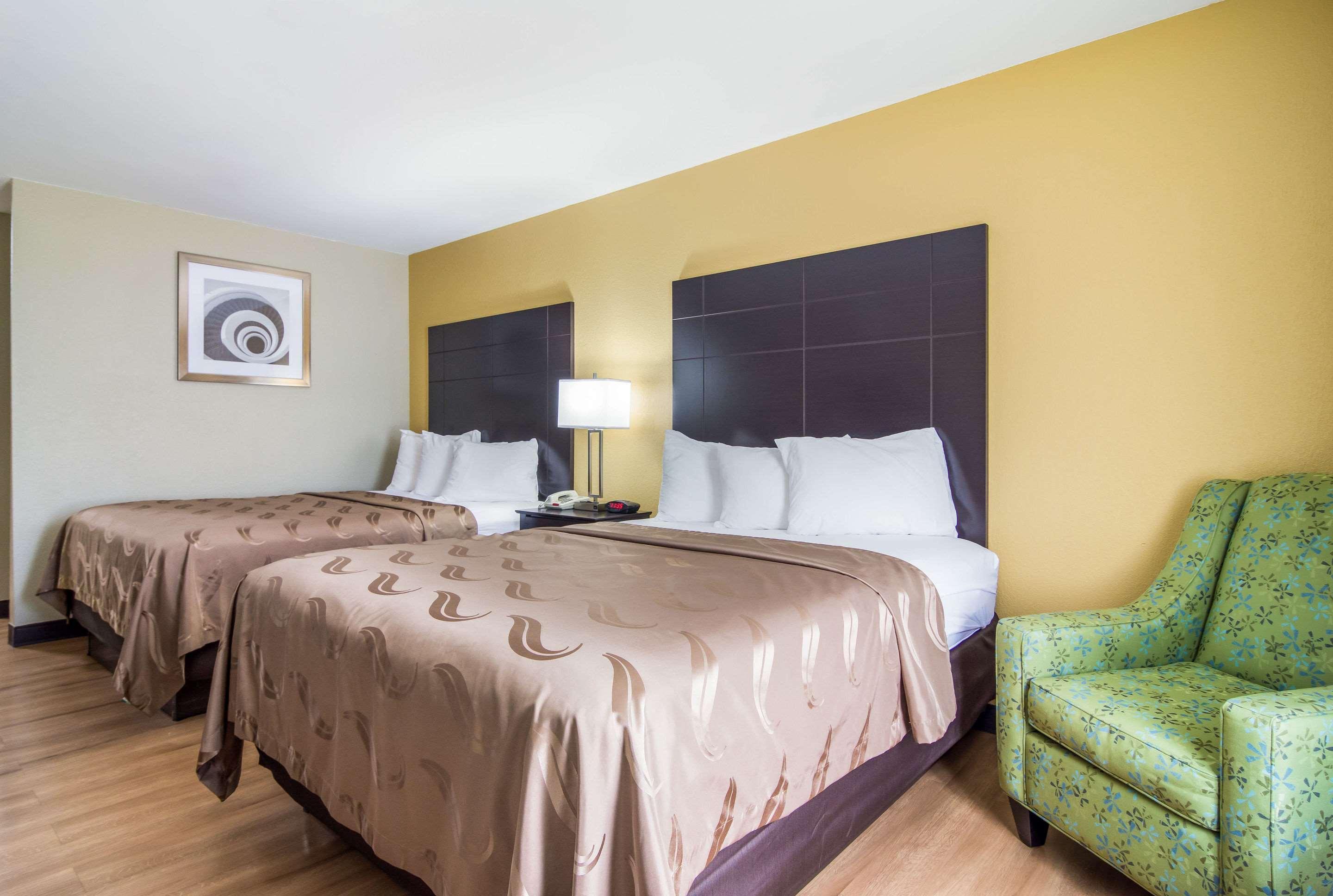Quality Inn & Suites Canton, Ga Buitenkant foto