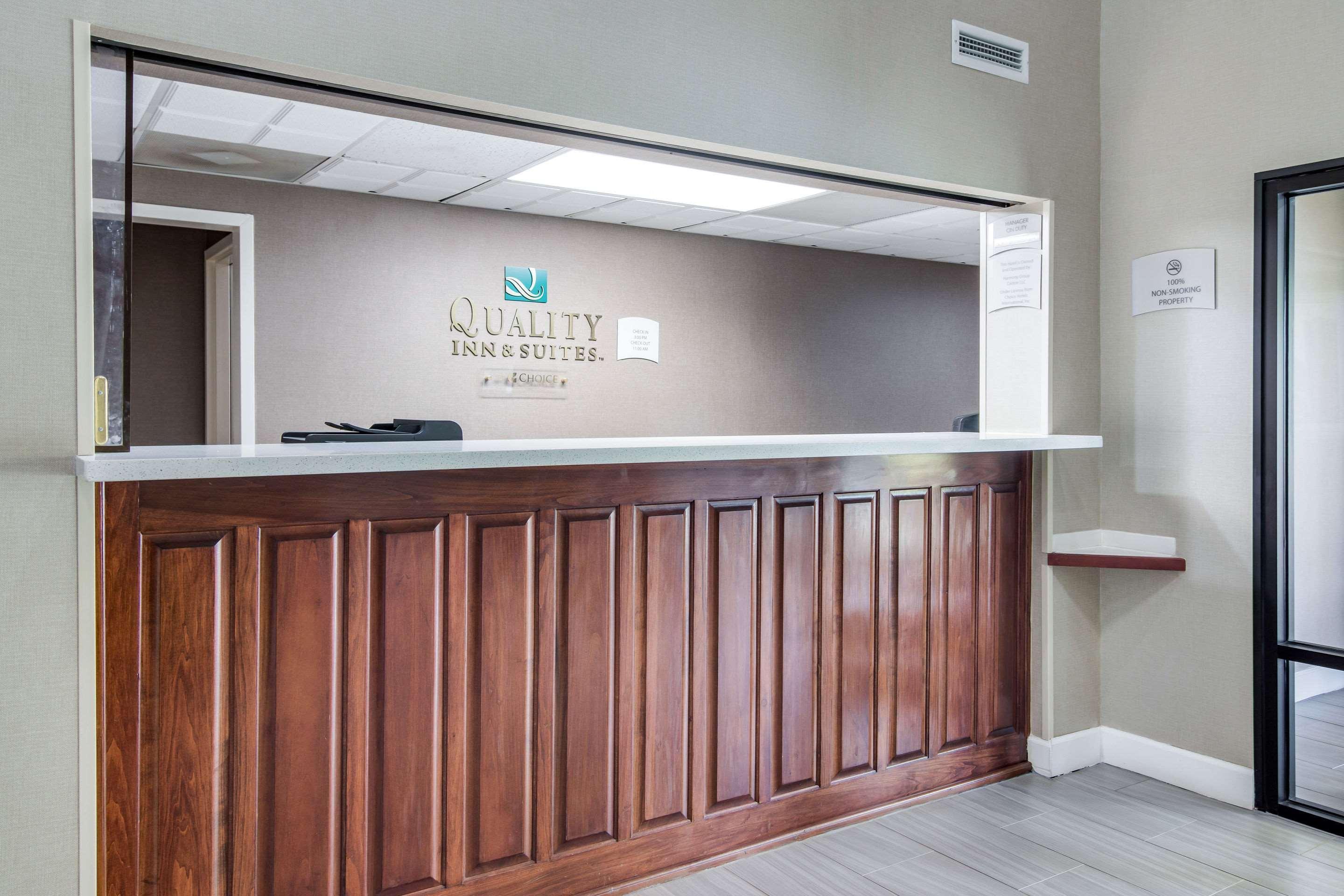 Quality Inn & Suites Canton, Ga Buitenkant foto