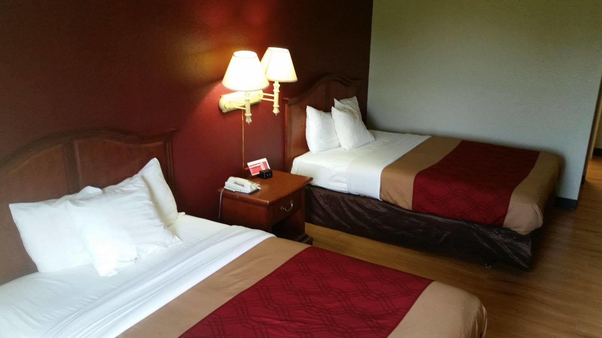 Quality Inn & Suites Canton, Ga Buitenkant foto
